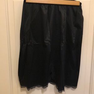 🎁Gossard Artemis Half Slip